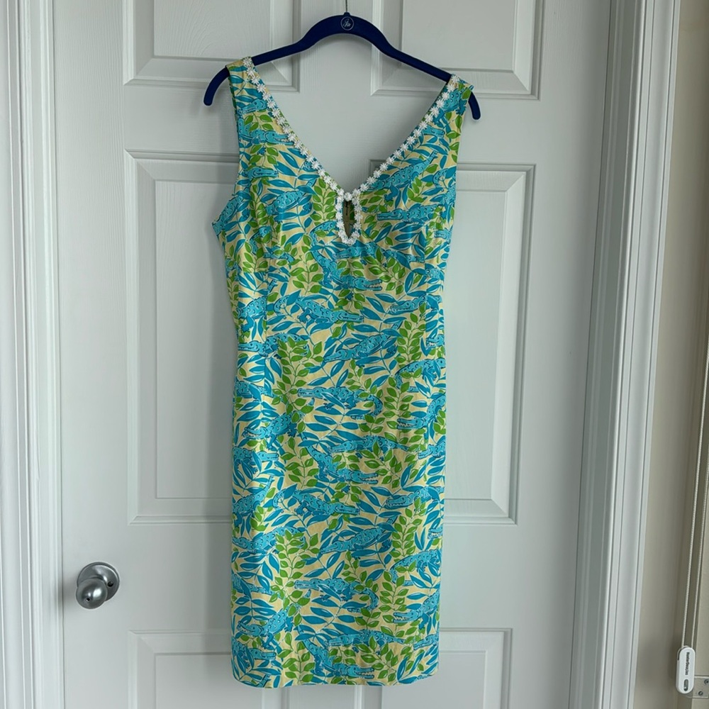 Lilly Pulitzer Alligator Pattern Blue and Green Sleeveless Shift Dress